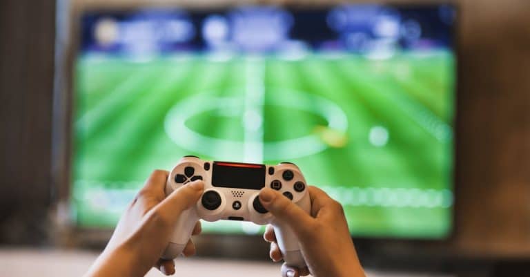 Qu&rsquo;est-ce qui distingue un pro gamer en action lors de sa domination absolue ?