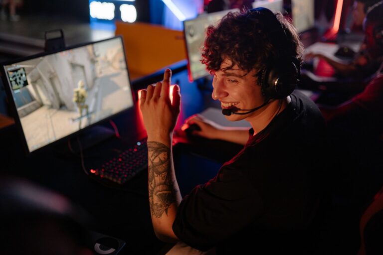 Le pro gamer : maîtrise-t-il vraiment l&rsquo;art de la stratégie ?