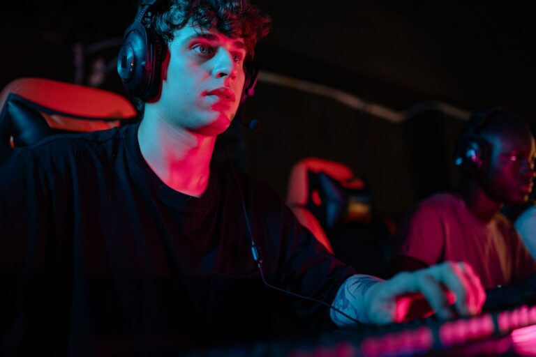Comment le pro gamer renouvelle-t-il sa quête ?
