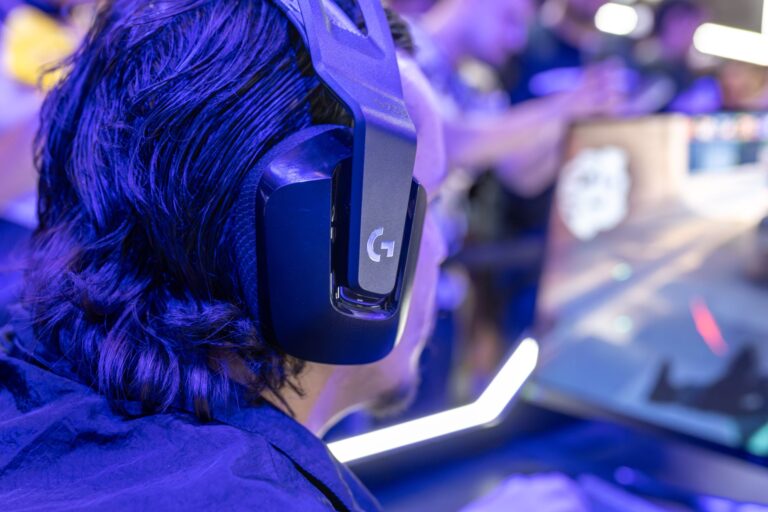 Le pro gamer : un pont entre le virtuel et la réalité ?