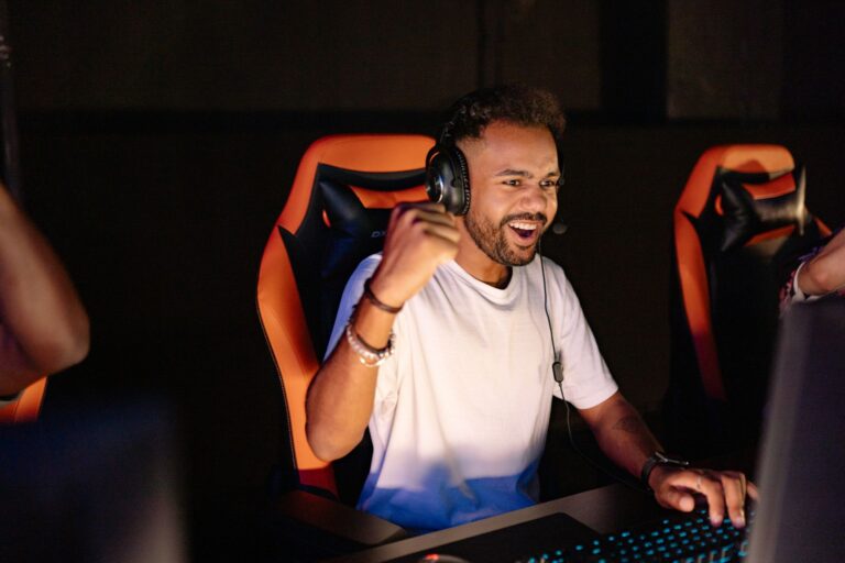 Comment le pro gamer se lance-t-il dans la quête de reconnaissance ?